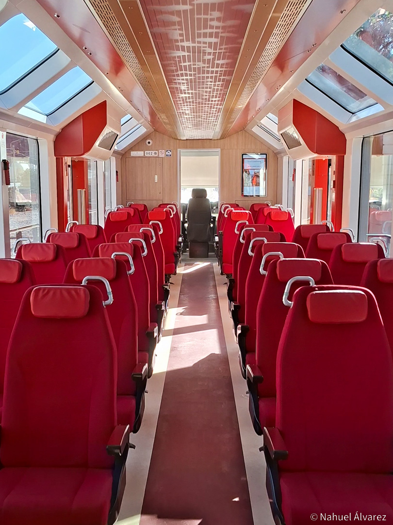 Tren13082025-2.jpg