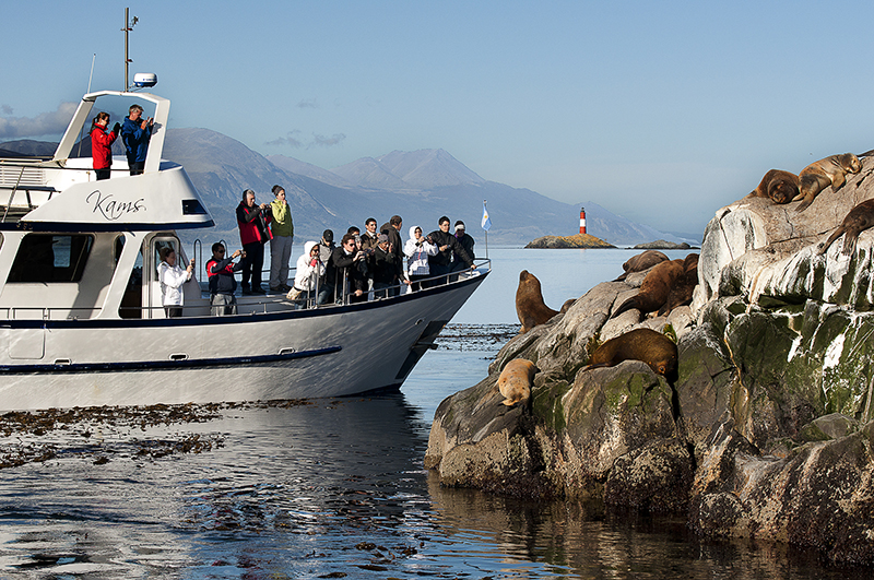 NAVEGACIÓN CANAL BEAGLE EN YATE