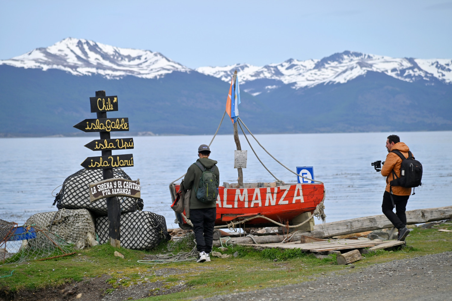 PUERTO ALMANZA Y AVISTAJE DE PINGUINOS
